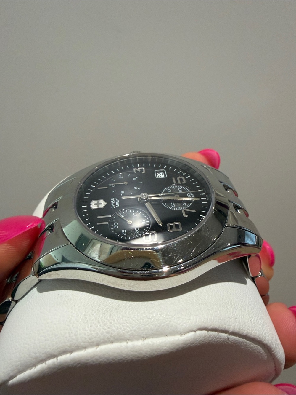 Swiss Army Victorinox Silver Watch - Picture 7 of 7